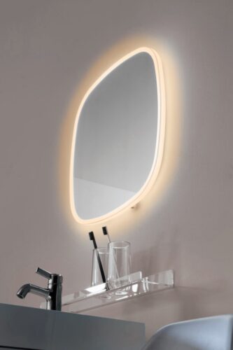 Badrumsspegel med 3000k LED-belysning