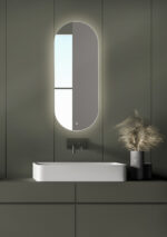 LINA, LED upplyst spegel, Badrumsspegel, Badrumsspegel med LED-belysning, Badrumsspegel oval med LED-belysning