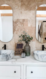 LINA, LED upplyst spegel, Badrumsspegel, Badrumsspegel med LED-belysning, Badrumsspegel oval med LED-belysning