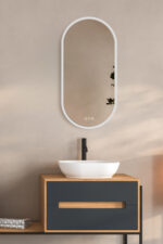 HANNA, LED upplyst spegel, Badrumsspegel, Badrumsspegel med LED-belysning, Badrumsspegel oval med LED-belysning