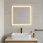 THEO, LED upplyst spegel, Badrumsspegel, Badrumsspegel med LED-belysning, Badrumsspegel rektangulär med LED-belysning, mattvit